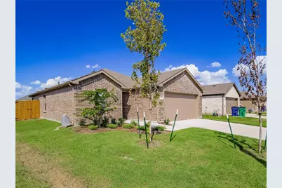 1418 Brindle Drive, Greenville, TX 75402 - Photo 3