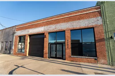 3004 Commerce Street, Dallas, TX 75226 - Photo 1