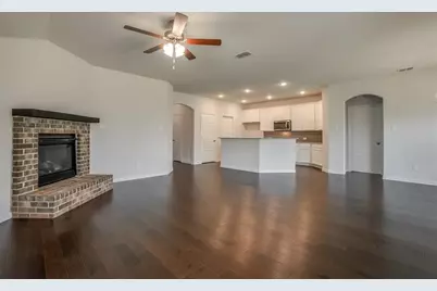 1829 Meadow Trail Lane, Aubrey, TX 76227 - Photo 5