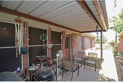 3112 Fairfield Drive, Grand Prairie, TX 75052 - Photo 17