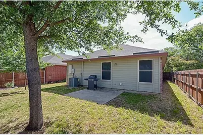 3112 Fairfield Drive, Grand Prairie, TX 75052 - Photo 19