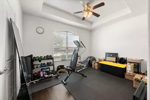 2919 Ladoga Dr, Grand Prairie, TX 75054 - Photo 15