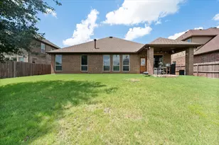 2919 Ladoga Dr, Grand Prairie, TX 75054 - Photo 23
