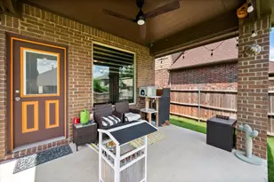 2919 Ladoga Dr, Grand Prairie, TX 75054 - Photo 25
