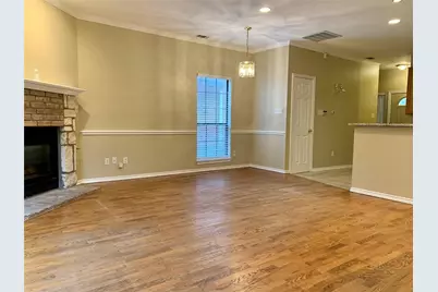 6013 Lewis Street #6015, Dallas, TX 75206 - Photo 11