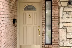 6013 Lewis St, Dallas, TX 75206 - Photo 3