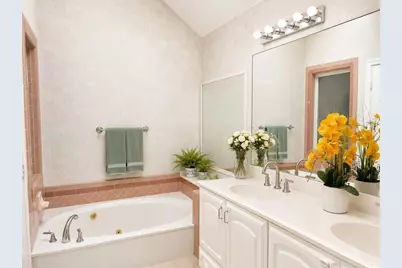 503 Sierra Blanca Pass, Irving, TX 75063 - Photo 17