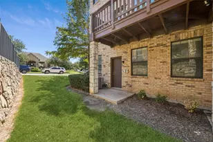 1503 Biltmore Ln, Irving, TX 75063 - Photo 27