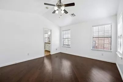 1503 Biltmore Lane, Irving, TX 75063 - Photo 15