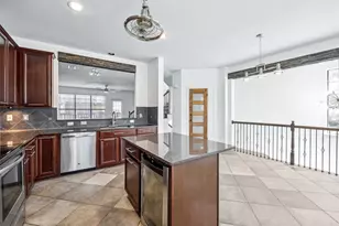 1503 Biltmore Ln, Irving, TX 75063 - Photo 9