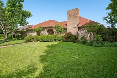 6611 Fernshaw Drive, Dallas, TX 75248 - Photo 3