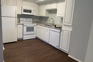 2311 Balsam Dr, Arlington, TX 76006 - Photo 3