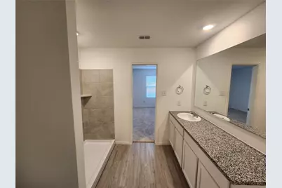 15024 Red Sands Trail, Fort Worth, TX 76052 - Photo 3