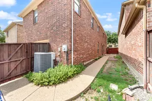 1720 Snow Owl Ct, Carrollton, TX 75010 - Photo 21
