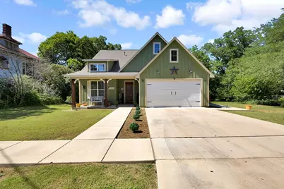 540 E Main Street, Pilot Point, TX 76258 - Photo 1