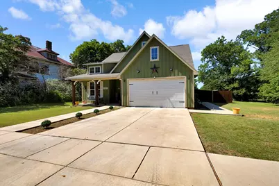 540 E Main Street, Pilot Point, TX 76258 - Photo 3