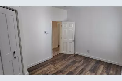 215 S Walker Street, Mesquite, TX 75149 - Photo 11
