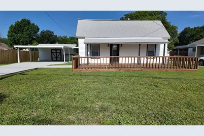 215 S Walker Street, Mesquite, TX 75149 - Photo 1