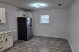 215 S Walker St, Mesquite, TX 75149 - Photo 19