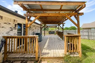 404 S Old Mansfield Rd, Keene, TX 76059 - Photo 21