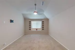952 Tara Dr, Burleson, TX 76028 - Photo 25