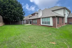 952 Tara Dr, Burleson, TX 76028 - Photo 35