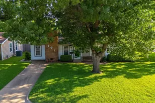 301 Dee Ln, Arlington, TX 76011 - Photo 27