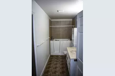 611 Gladness, Rhome, TX 76078 - Photo 11