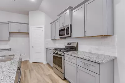 12376 Iveson Drive, Fort Worth, TX 76052 - Photo 21
