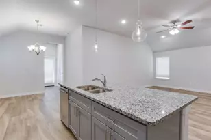 12376 Iveson Dr, Fort Worth, TX 76052 - Photo 23