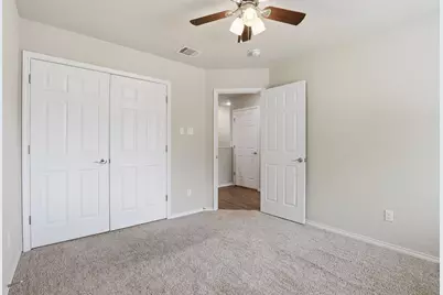731 E Brown Street, Cleburne, TX 76031 - Photo 21