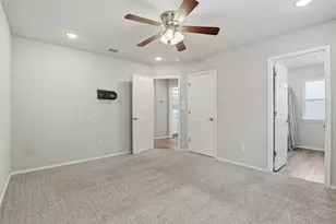 731 E Brown St, Cleburne, TX 76031 - Photo 27