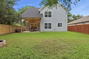 731 E Brown St, Cleburne, TX 76031 - Photo 37