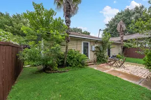 707 Parkmont St, Dallas, TX 75214 - Photo 17