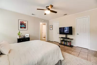 707 Parkmont Street, Dallas, TX 75214 - Photo 15