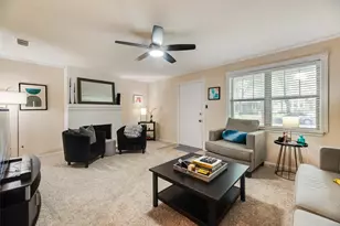 707 Parkmont St, Dallas, TX 75214 - Photo 5