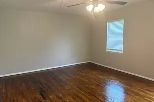 404 W Heron St, Denison, TX 75020 - Photo 7