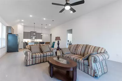 5200 Woodway Drive, Denton, TX 76226 - Photo 9