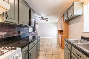 1213 Trellis Dr, Garland, TX 75040 - Photo 13