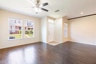 2228 Stonepark Place, McKinney, TX 75071 - Photo 9