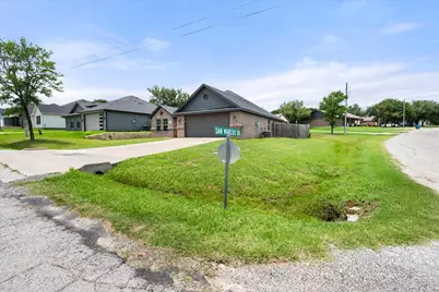 2514 San Gabriel Drive, Granbury, TX 76048 - Photo 27