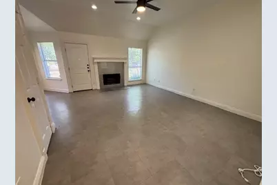 517 Meadowcrest Drive, Burleson, TX 76028 - Photo 3