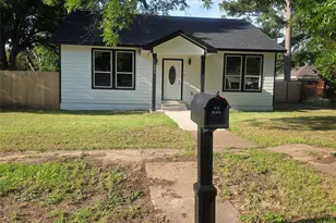 503 W Elm St, Olney, TX 76374 - Photo 3