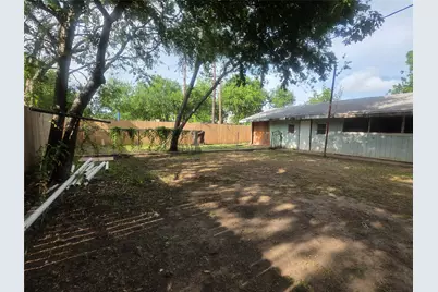 503 W Elm Street, Olney, TX 76374 - Photo 29