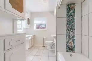 2120 Healey Dr, Dallas, TX 75228 - Photo 23
