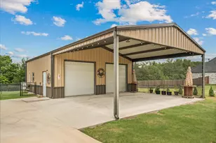 381 Co Rd 4945, Leonard, TX 75452 - Photo 33