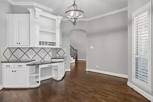 7406 Ramblewood Dr, Garland, TX 75044 - Photo 9