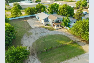 301 E Dallas Street, Hutchins, TX 75141 - Photo 1