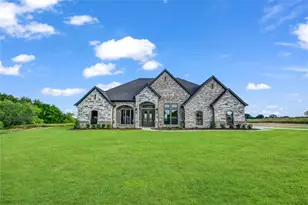 115 Turtle Back Ridge, Decatur, TX 76234 - Photo 1
