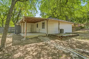 702 S Jackson St, Stephenville, TX 76401 - Photo 21
